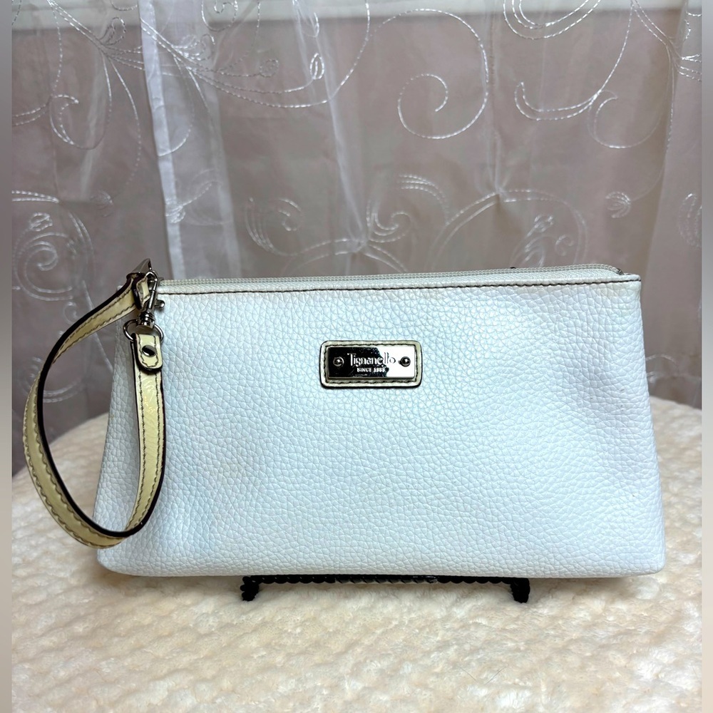 Tignanello White Pebbled Vegan Leather Wristlet/Clutch